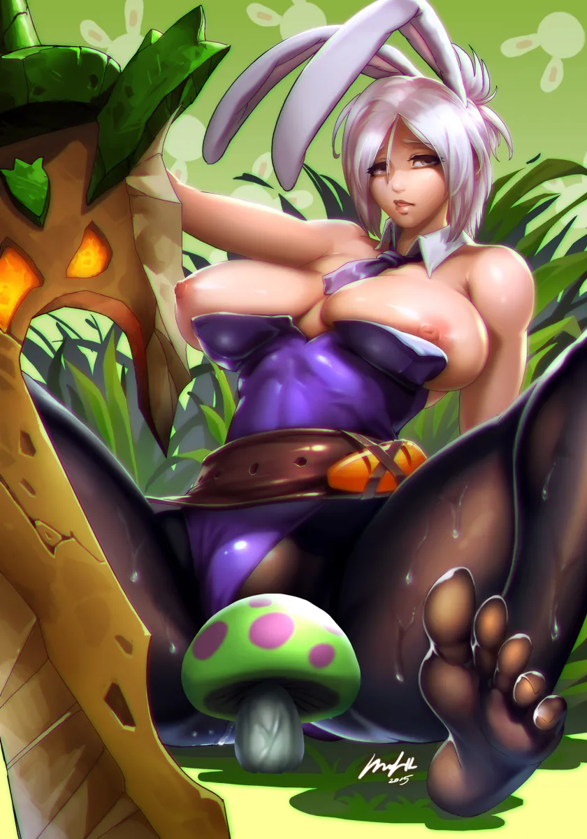 Riven (League), Battle Bunny Riven by Mr H.l.