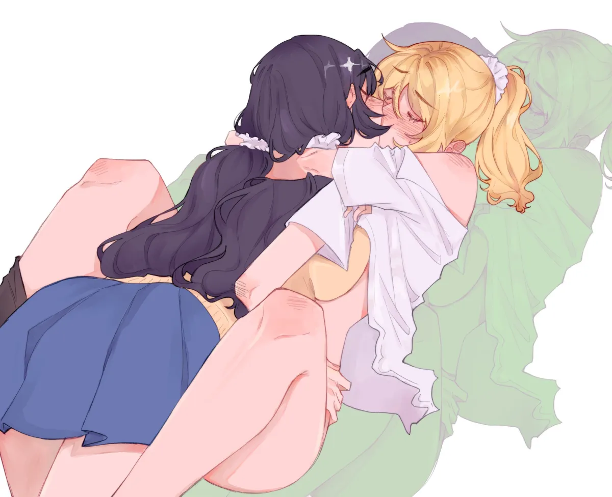 Tojo Nozomi, Ayase Eli by Pockiseisont