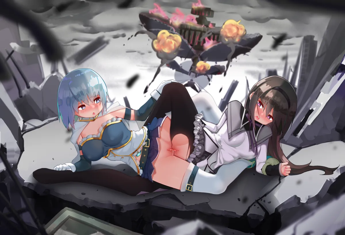 Akemi Homura, Miki Sayaka by Ninai