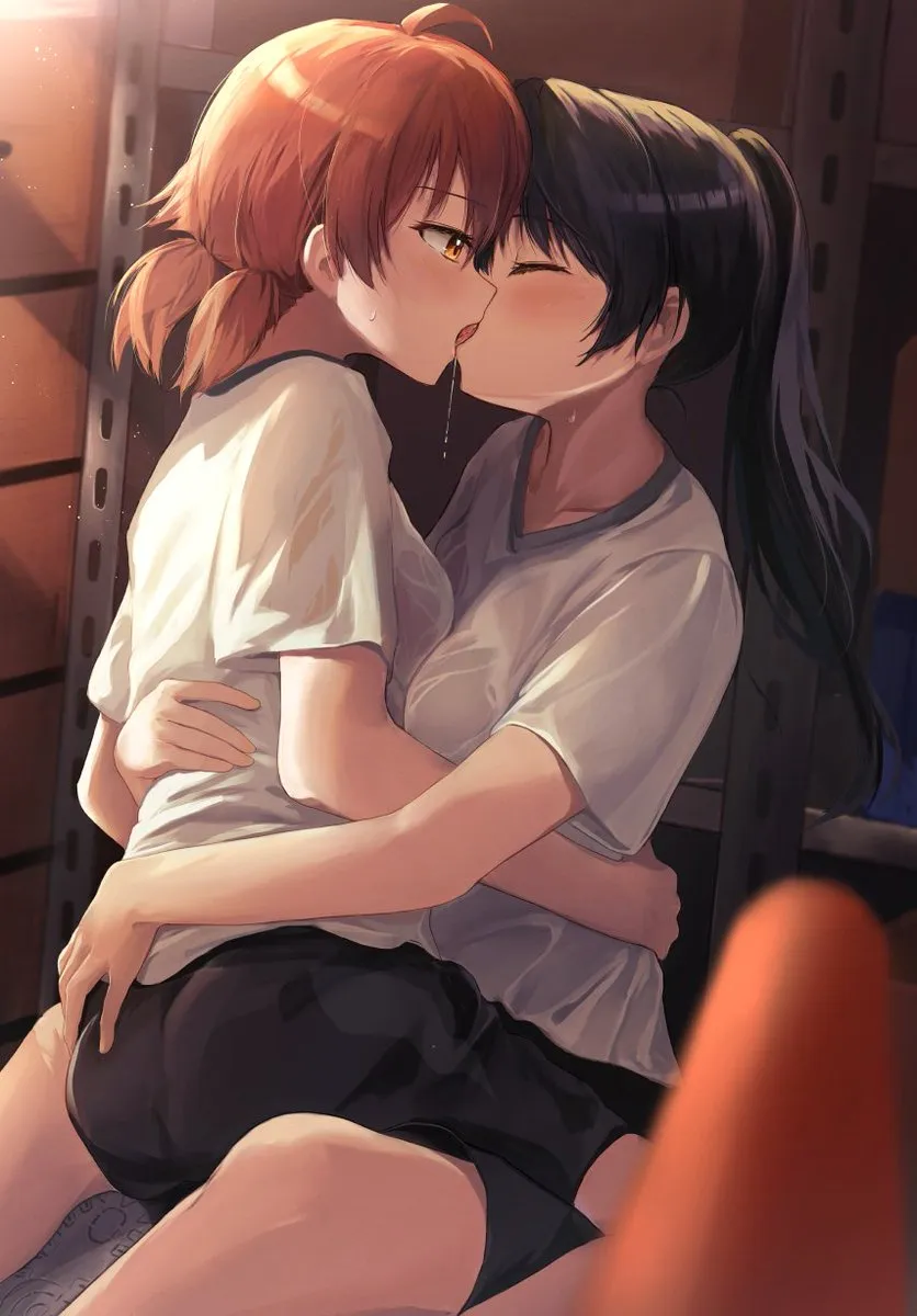 Koito Yuu, Nanami Touko by Suzushi Moruto